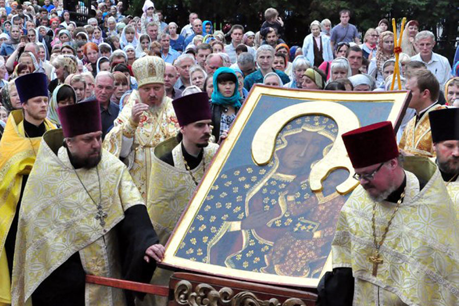 Икона Богородицы Ченстоховская